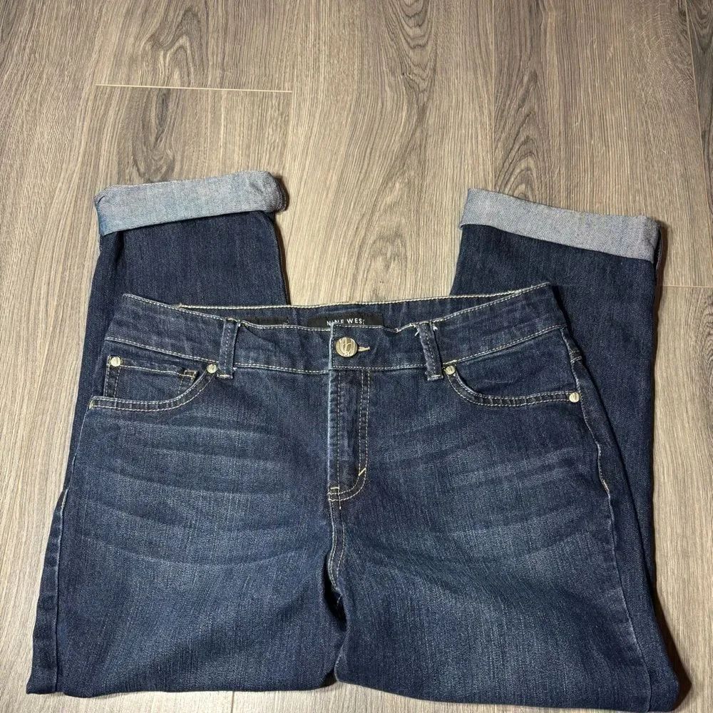 Nine West Dark Blue Women's Straight-Leg Capri Jeans Size 6 / 28 EPC